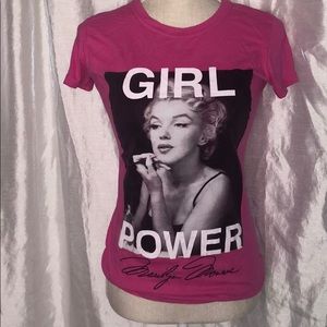 Juniors short sleeve shirt